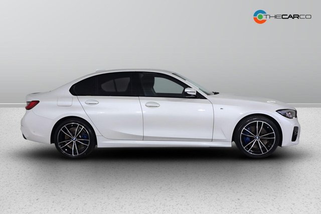 2021 BMW 3 Series - Photo 9