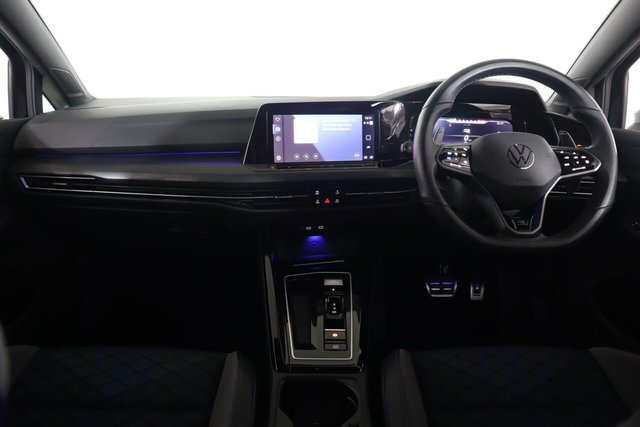 2023 Volkswagen Golf - Photo 11