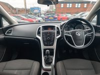 USED 2014 64 VAUXHALL ASTRA 1.6 16v SRi Hatchback 5dr Petrol Manual Euro 5 (115 ps) Low Miles_1.6L_Petrol_Ulez Free