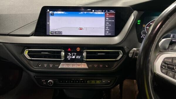 2021 BMW 1 Series - Photo 12