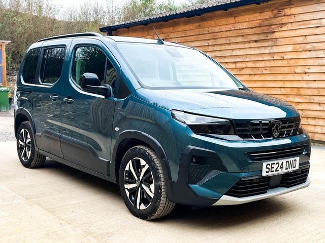 View our PEUGEOT RIFTER