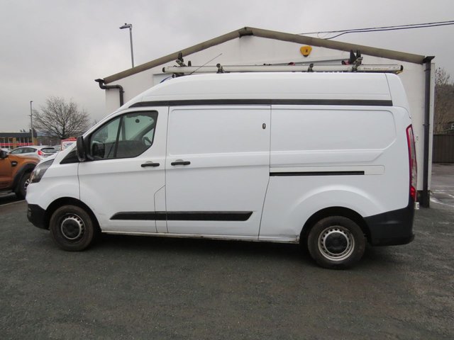 2021 Ford Transit Custom 2L Leader 5dr - Photo 9