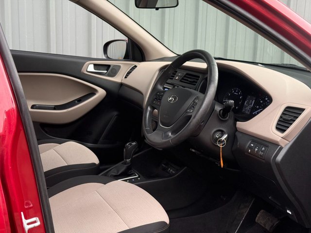 2015 HYUNDAI I20 SE 1.4 Auto Hatchback 5dr Petrol Euro 6 (100 ps) - Photo 5