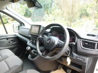 USED 2023 72 RENAULT TRAFIC 2.0 dCi Blue LL30 Business+ Panel Van 5dr Diesel Manual L2 H1 Euro 6 (s/s) (130 ps) F/S/H Satnav + Ac***