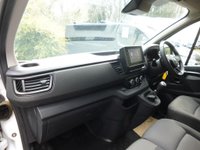 USED 2023 72 RENAULT TRAFIC 2.0 dCi Blue LL30 Business+ Panel Van 5dr Diesel Manual L2 H1 Euro 6 (s/s) (130 ps) F/S/H Satnav + Ac***