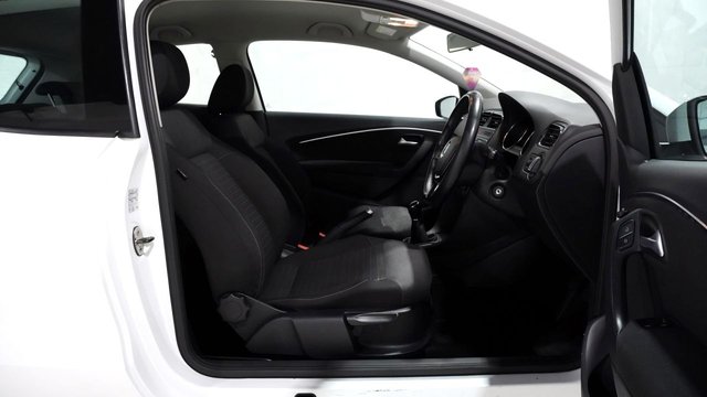 2015 Volkswagen Polo 1L Se 3dr - Photo 4