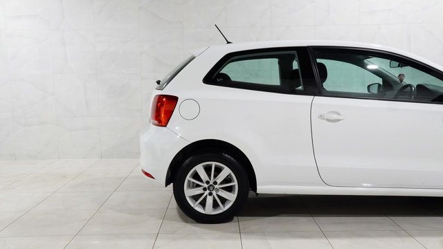 2015 Volkswagen Polo 1L Se 3dr - Photo 9