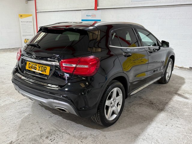 2016 MERCEDES-BENZ GLA 2.1 GLA220d AMG Line (Premium Plus) SUV 5dr Diesel 7G-DCT 4MATIC Euro 6 (s/s) (177 ps) - Photo 6