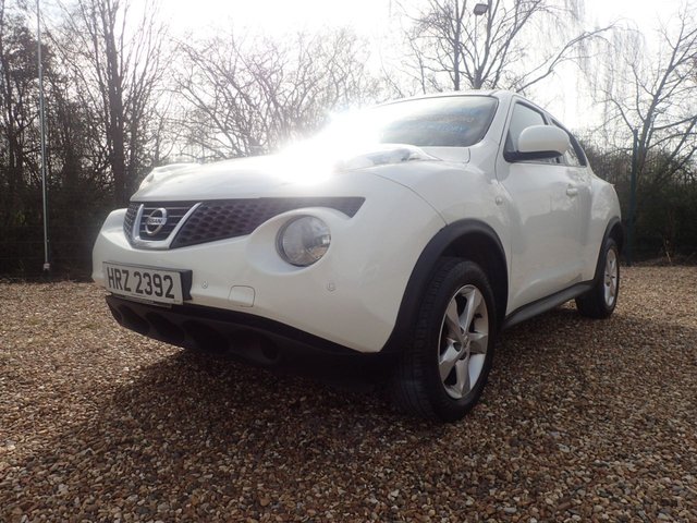 2014 NISSAN JUKE 1.6 Visia SUV 5dr Petrol Manual Euro 5 (94 ps) - Photo 4
