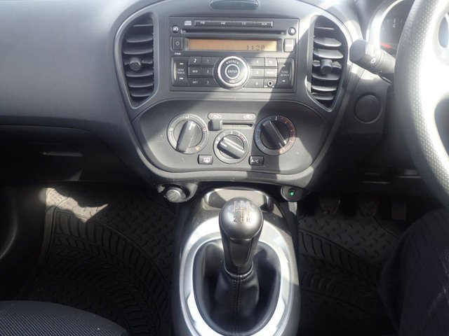 2014 NISSAN JUKE 1.6 Visia SUV 5dr Petrol Manual Euro 5 (94 ps) - Photo 10