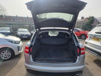 USED 2012 R JAGUAR XF 2.2d Sport Sportbrake 5dr Diesel Auto Euro 5 (s/s) (200 ps) 