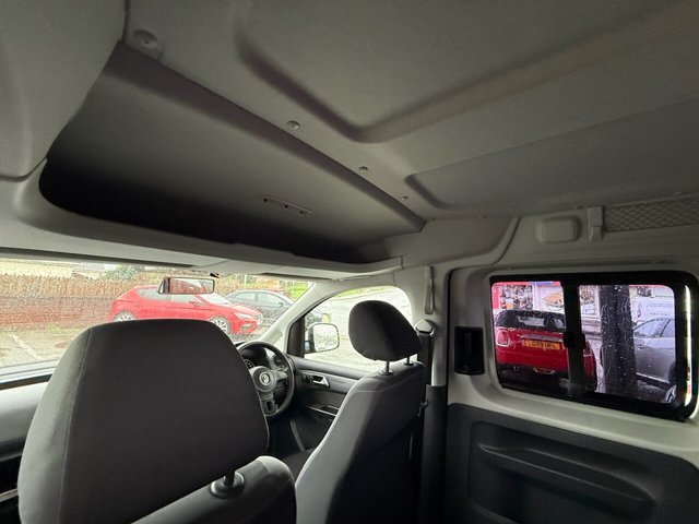 2015 Volkswagen Caddy Maxi Life - Photo 11