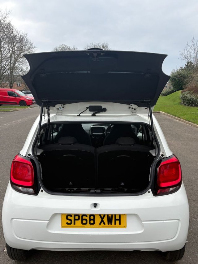 2018 CITROEN C1 1.0 VTi Flair Hatchback 5dr Petrol ETG5 Euro 6 (72 ps) - Photo 8