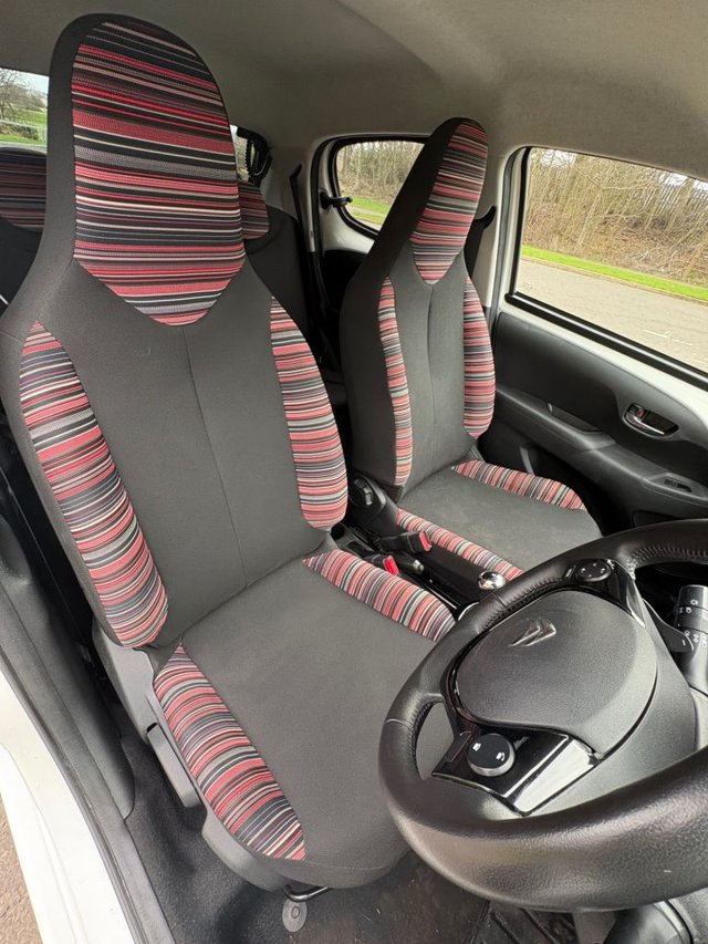 2018 CITROEN C1 1.0 VTi Flair Hatchback 5dr Petrol ETG5 Euro 6 (72 ps) - Photo 12