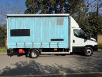USED 2017 17 IVECO DAILY 3.0D HPI 21V 70C 3450 HiMatic AUTOMATIC Euro 6 (205 ps) MWB L2 15FT CURTAINSIDER AIR CON+CRUISE+7 TONNE+