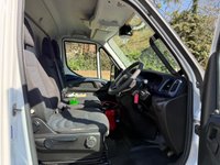 USED 2017 17 IVECO DAILY 3.0D HPI 21V 70C 3450 HiMatic AUTOMATIC Euro 6 (205 ps) MWB L2 15FT CURTAINSIDER AIR CON+CRUISE+7 TONNE+