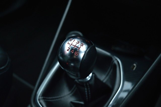 2019 FORD FIESTA 1.5T EcoBoost ST-3 Hatchback 3dr Petrol Manual Euro 6 (s/s) (200 ps) - Photo 9