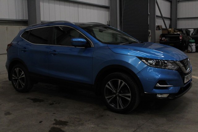 2017 NISSAN QASHQAI - Photo 2