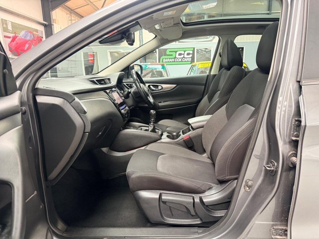 2018 NISSAN QASHQAI 1.3 DIG-T N-Connecta Euro 6 (s/s) 5dr - Photo 4
