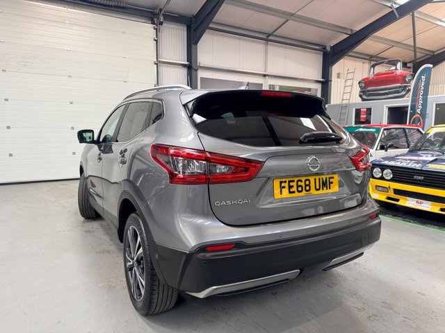 2018 NISSAN QASHQAI 1.3 DIG-T N-Connecta Euro 6 (s/s) 5dr - Photo 9