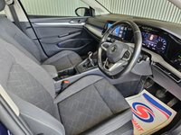 USED 2021 71 VOLKSWAGEN GOLF 2.0 TDI Life Hatchback 5dr Diesel Manual Euro 6 (s/s) (115 ps) 