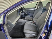 USED 2021 71 VOLKSWAGEN GOLF 2.0 TDI Life Hatchback 5dr Diesel Manual Euro 6 (s/s) (115 ps) 