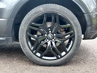 USED 2017 17 LAND ROVER RANGE ROVER EVOQUE 2.0 TD4 HSE Dynamic SUV 5dr Diesel Manual 4WD Euro 6 (s/s) (180 ps) Lovely low miles! Nice Spec! Stunning colour Combo!