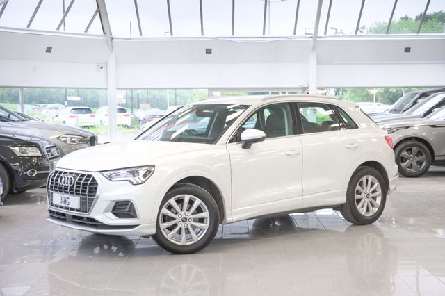 View our Audi Q3 1.5 TFSI CoD 35 Sport SUV 5dr Petrol Manual Euro 6 (s/s) (150 ps)
