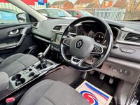 USED 2017 67 RENAULT KADJAR 1.5 dCi Dynamique Nav SUV 5dr Diesel Manual Euro 6 (s/s) (110 ps) - Media Screen and Colour SatNav -