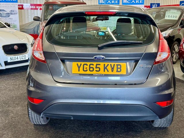 2015 FORD FIESTA 1.25 Zetec Hatchback 5dr Petrol Manual Euro 6 (82 ps) - Photo 5