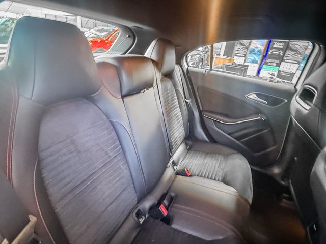 2017 Mercedes-Benz A-Class 2.1L Amg Line 5dr - Photo 11