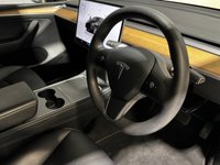USED 2022 72 TESLA MODEL Y (Dual Motor) Long Range SUV 5dr Electric Auto 4WDE (384 bhp) + NATIONWIDE DELIVERY AVAILABLE +