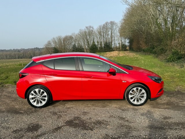 2017 VAUXHALL ASTRA 2017 1.0i Turbo ecoTEC Design Hatchback 5dr Petrol Manual Euro 6 (s/s) (105 ps) - Photo 5