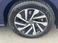 USED 2024 24 VOLKSWAGEN GOLF 1.4 TSI 13kWh Style Hatchback 5dr Petrol Plug-in Hybrid DSG Euro 6 (s/s) (204 ps) AUTO HYBRID -- 1 OWNER -- FULL SERVICE HISTORY -- 1 YEAR VW WARRANTY