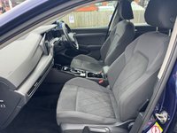 USED 2024 24 VOLKSWAGEN GOLF 1.4 TSI 13kWh Style Hatchback 5dr Petrol Plug-in Hybrid DSG Euro 6 (s/s) (204 ps) AUTO HYBRID -- 1 OWNER -- FULL SERVICE HISTORY -- 1 YEAR VW WARRANTY