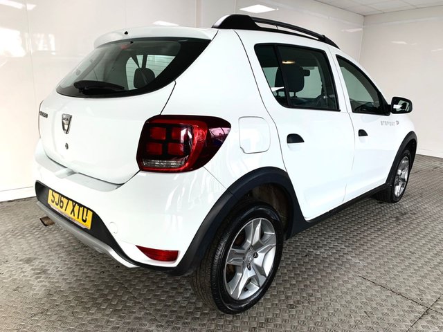 2018 Dacia Sandero Stepway - Photo 2