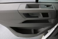 USED 2025 25 VOLKSWAGEN CRAFTER 2.0 TDI CR35 Commerce Plus FWD 140 BHP MWB High Roof Euro 6 ULEZ Compliant App Connect | Composition Colour 10.4 Inch Touch-Screen | Wooden Load Floor Cover