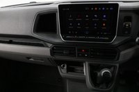 USED 2025 25 VOLKSWAGEN CRAFTER 2.0 TDI CR35 Commerce Plus FWD 140 BHP MWB High Roof Euro 6 ULEZ Compliant App Connect | Composition Colour 10.4 Inch Touch-Screen | Wooden Load Floor Cover