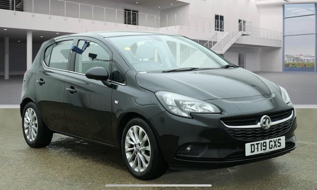 2019 Vauxhall Corsa 1.4L SE Nav 5dr - Photo 2