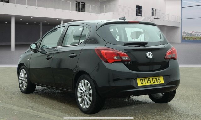 2019 Vauxhall Corsa 1.4L SE Nav 5dr - Photo 3