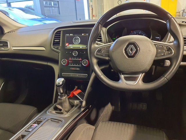 2019 Renault Megane 1.3L Iconic 5dr - Photo 9