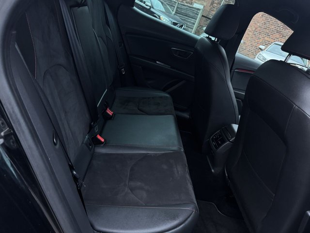 2020 SEAT LEON 2020 1.5 TSI EVO FR Black Edition Hatchback 5dr Petrol - Photo 7