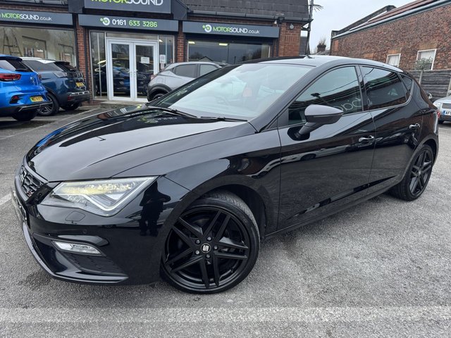 2020 SEAT LEON 2020 1.5 TSI EVO FR Black Edition Hatchback 5dr Petrol - Photo 9