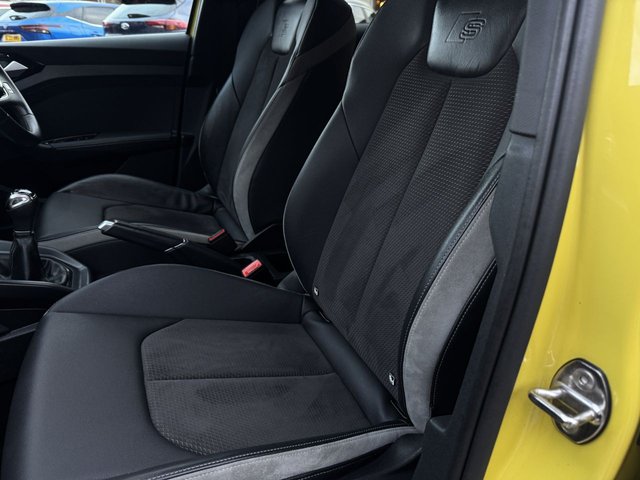 2019 AUDI A1 2019 1.5 TFSI 35 S line Contrast Edition Sportback 5dr Petrol - Photo 5