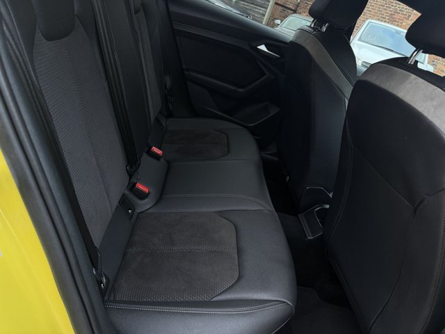 2019 AUDI A1 2019 1.5 TFSI 35 S line Contrast Edition Sportback 5dr Petrol - Photo 8