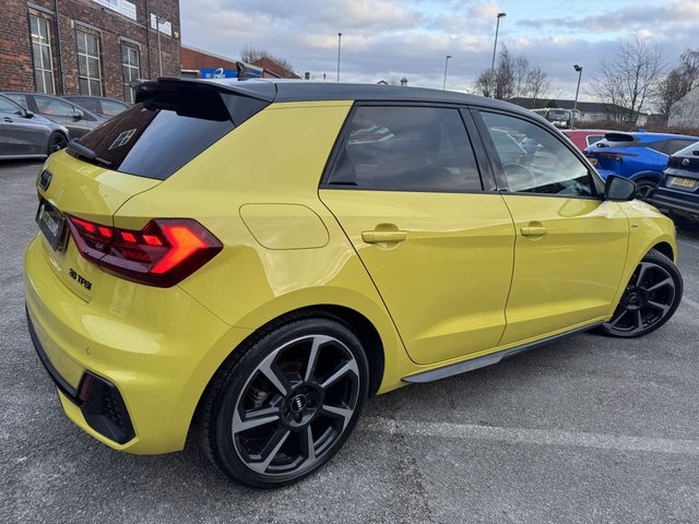 2019 AUDI A1 2019 1.5 TFSI 35 S line Contrast Edition Sportback 5dr Petrol - Photo 11