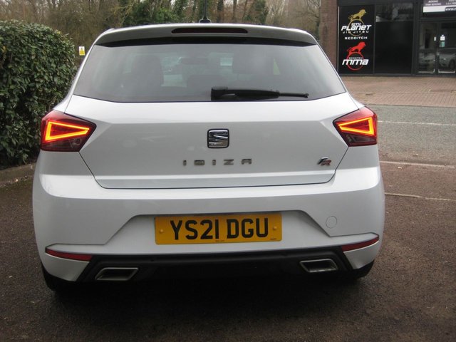 2021 SEAT IBIZA 1.0 TSI FR Hatchback 5dr Petrol Manual Euro 6 (s/s) GPF (95 ps) - Photo 9