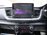 USED 2022 72 KIA STONIC 1.0 T-GDi MHEV GT-Line SUV 5dr Petrol Hybrid DCT Euro 6 (s/s) (118 bhp) 