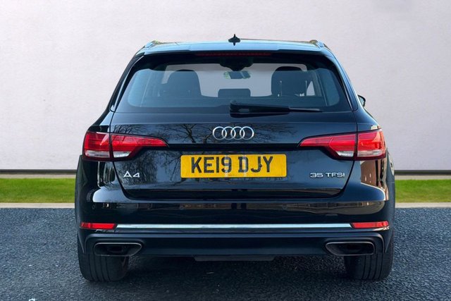 2019 AUDI A4 AVANT - Photo 6