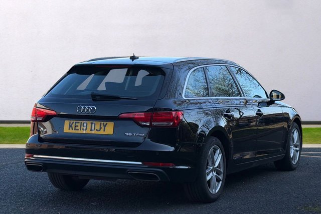 2019 AUDI A4 AVANT - Photo 7